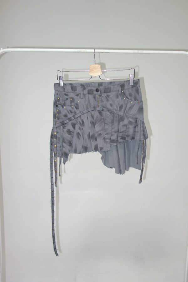 HOE SCHOOL mini skirt 20