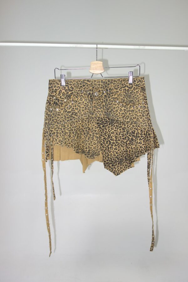 HOE SCHOOL mini skirt 12
