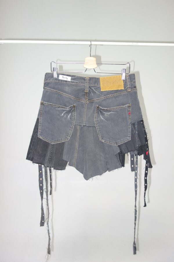 HOE SCHOOL mini skirt 16 - Imagen 3