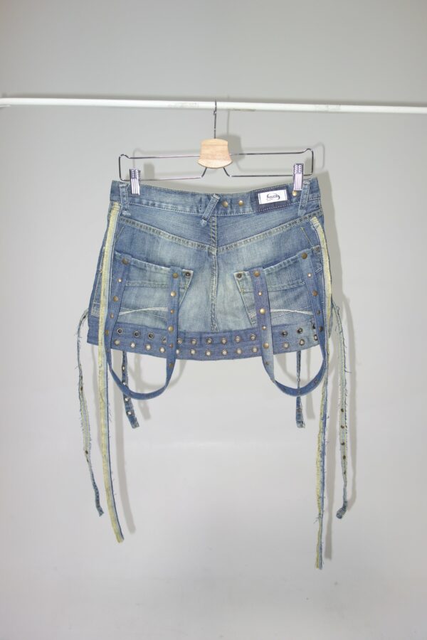 Upcycling mini skirt 1 - Imagen 2