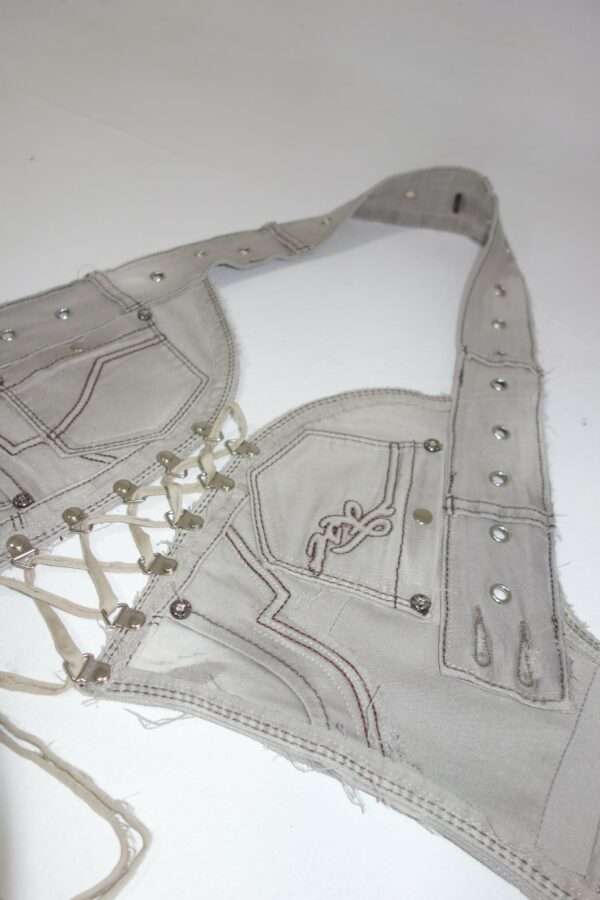 Upcycling Denim top 10 - Imagen 3